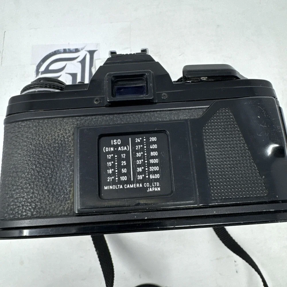 Minolta X700 35mm SLR Film Camera w/ 35-135mm 1:3.5-4.5 Lens And Flash Tested‎